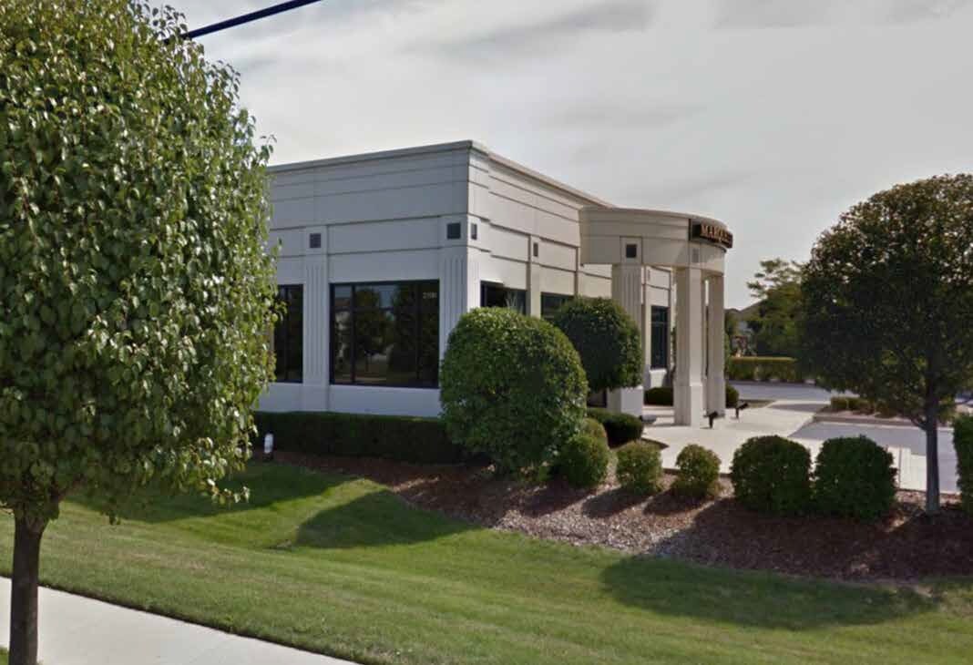 2500 S Eola Rd, Aurora, IL for sale Primary Photo- Image 1 of 1