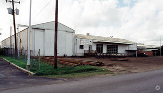 More details for 3601 W 12th St, Houston, TX - Industrial for Lease