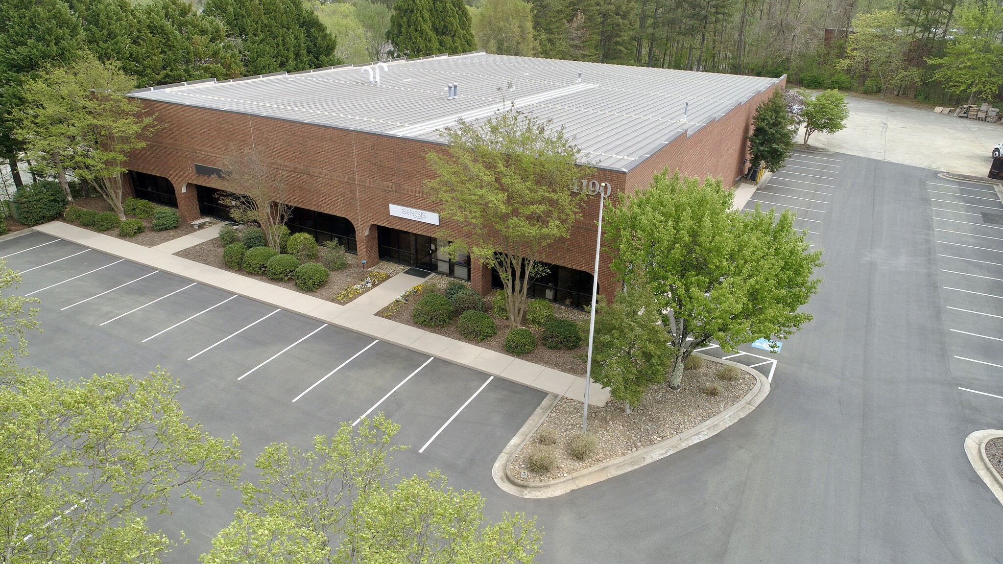 4190 Piedmont Pky, Greensboro, NC for lease Building Photo- Image 1 of 14