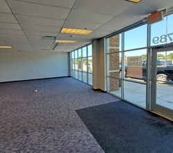 5679 US Highway 41 S, Terre Haute, IN for lease Interior Photo- Image 2 of 7