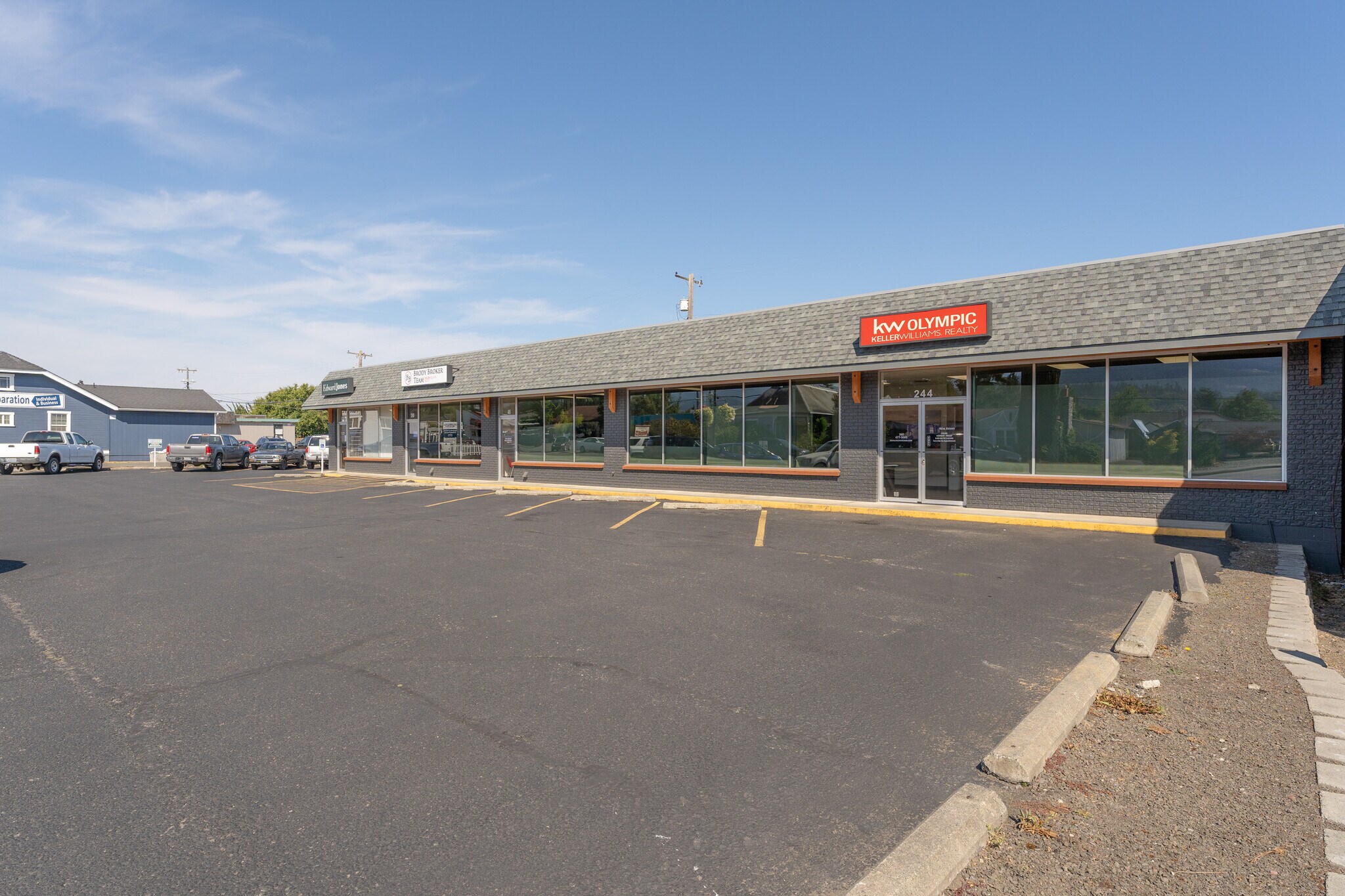 246 W Washington St, Sequim, WA for sale Primary Photo- Image 1 of 1