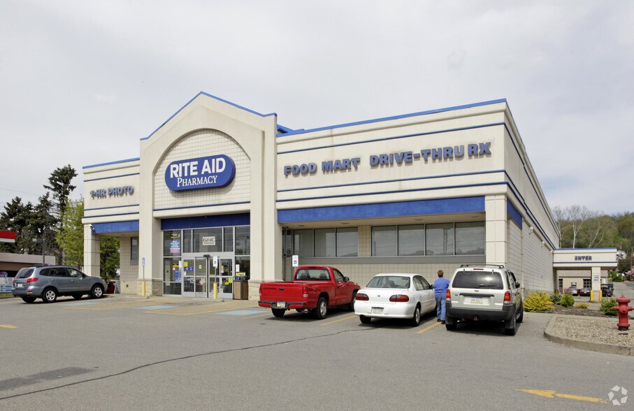 1021 1st Ave, Conway, PA for sale - Building Photo - Image 1 of 1