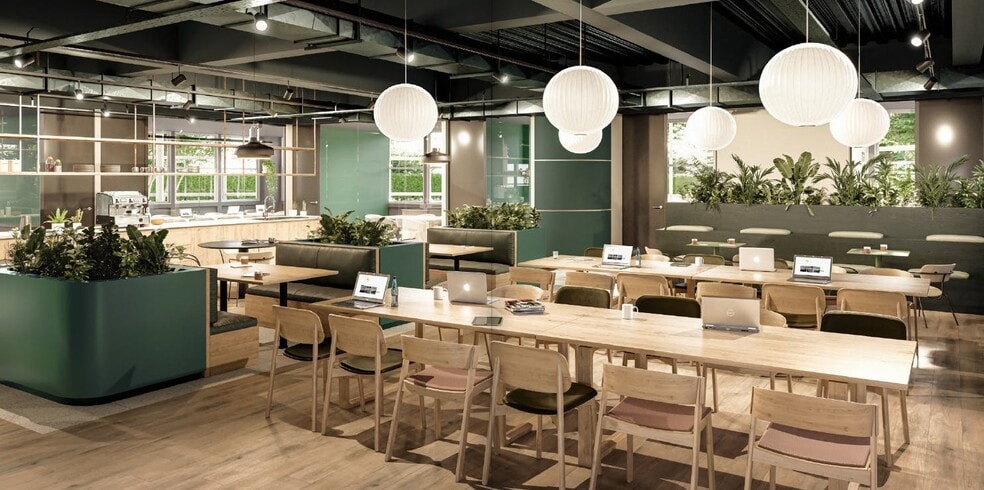 2 The Square, Uxbridge for lease - Interior Photo - Image 3 of 5