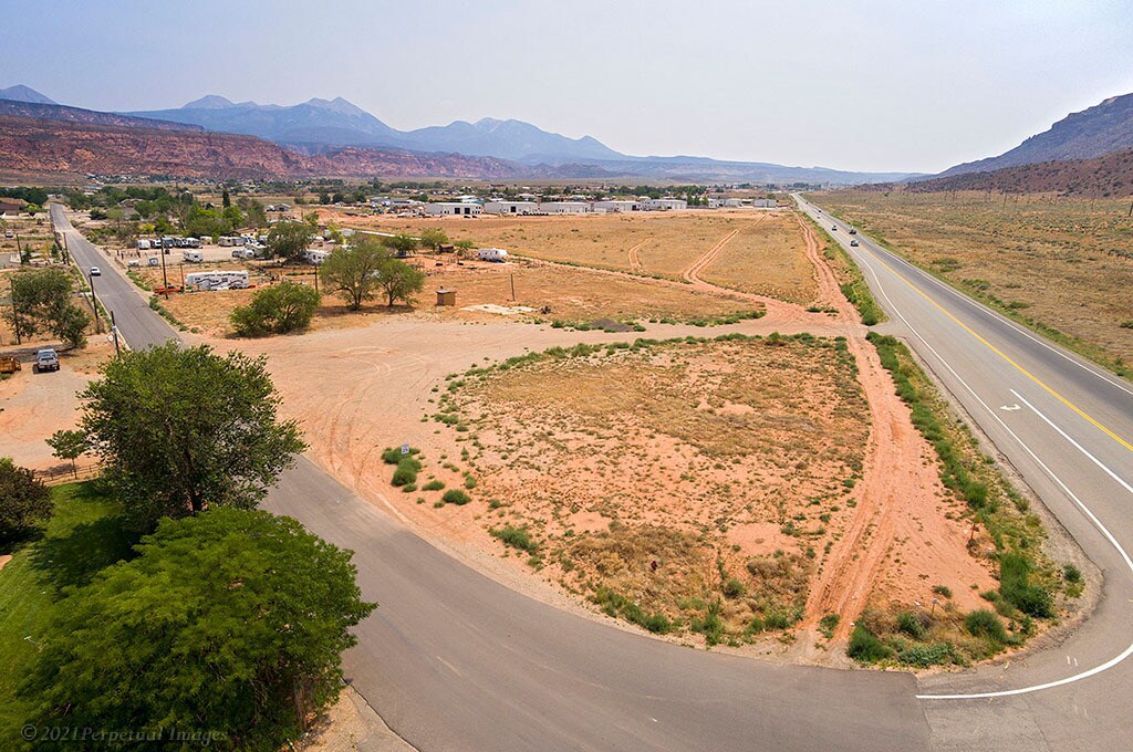 Highway 191, Moab, UT for sale Primary Photo- Image 1 of 1