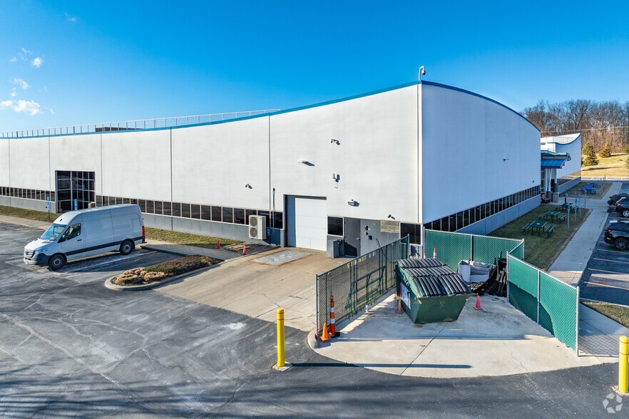 1 Assurant Way, Springfield, OH for sale - Building Photo - Image 3 of 5
