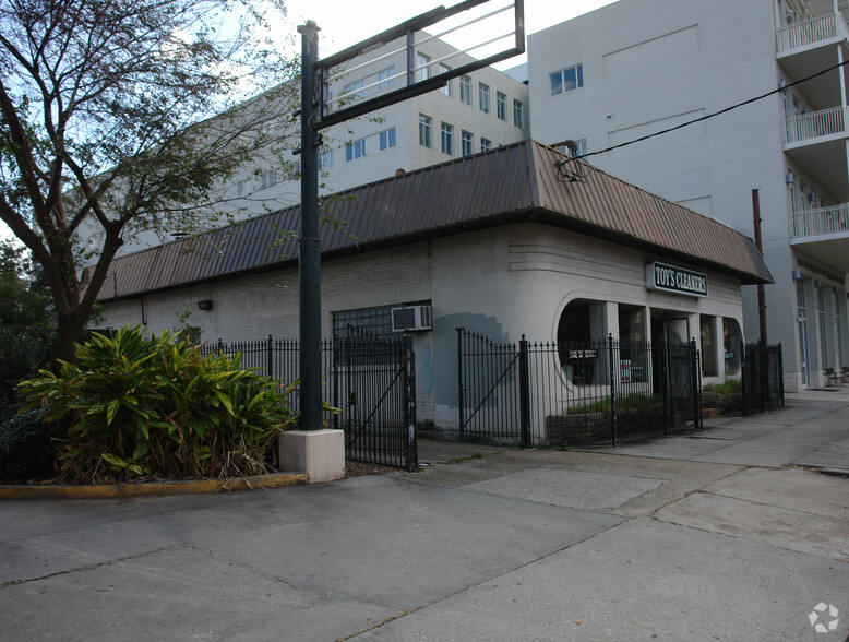 2010 St Charles Ave, New Orleans, LA for sale - Primary Photo - Image 1 of 1