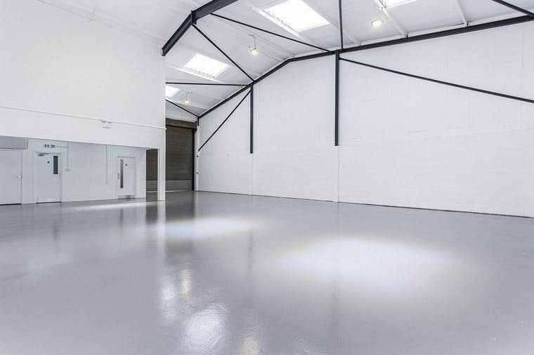 Juno Way, London for lease - Building Photo - Image 3 of 7