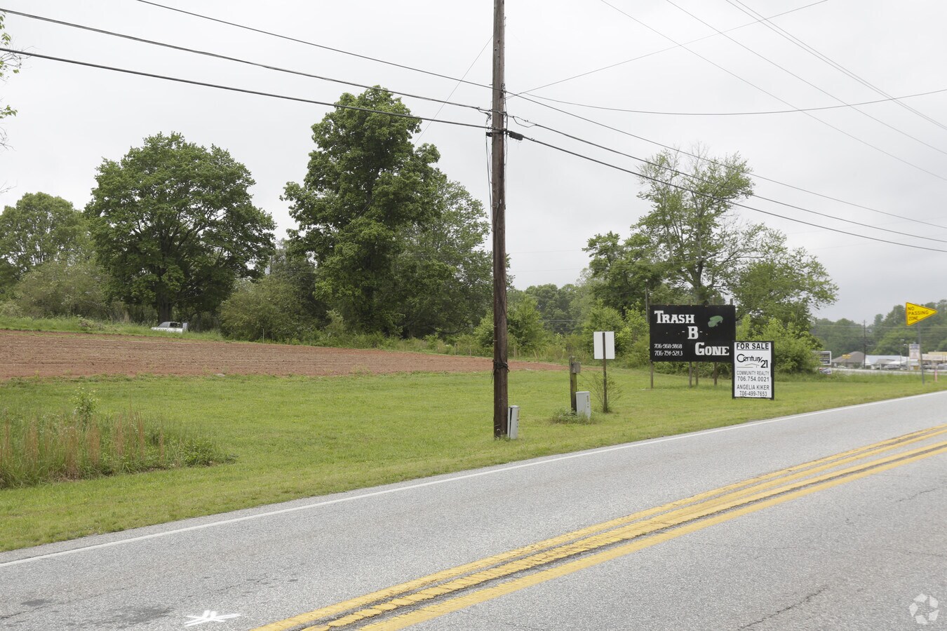 1398 441 Hwy, Clarkesville, GA 30523