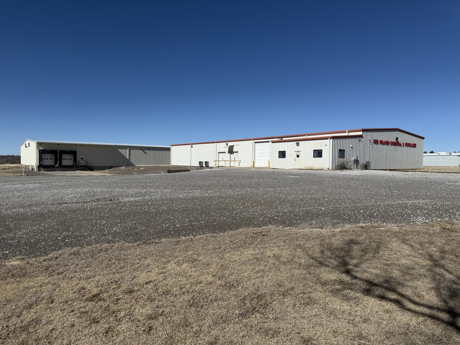 402 Airport Rd, McCook, NE for sale Building Photo- Image 1 of 1