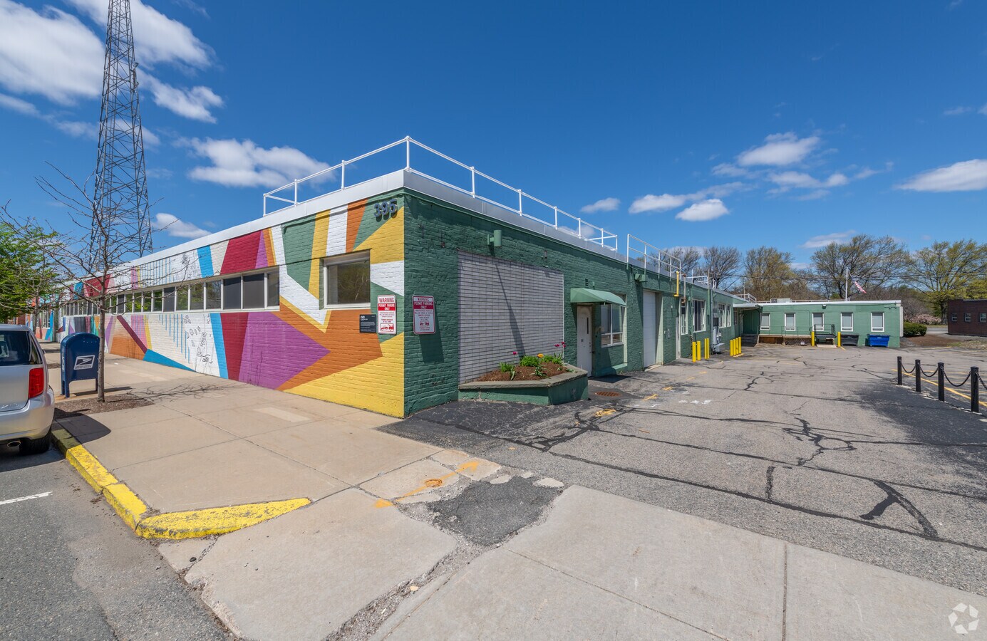 1284 Soldiers Field Rd, Brighton, MA 02135