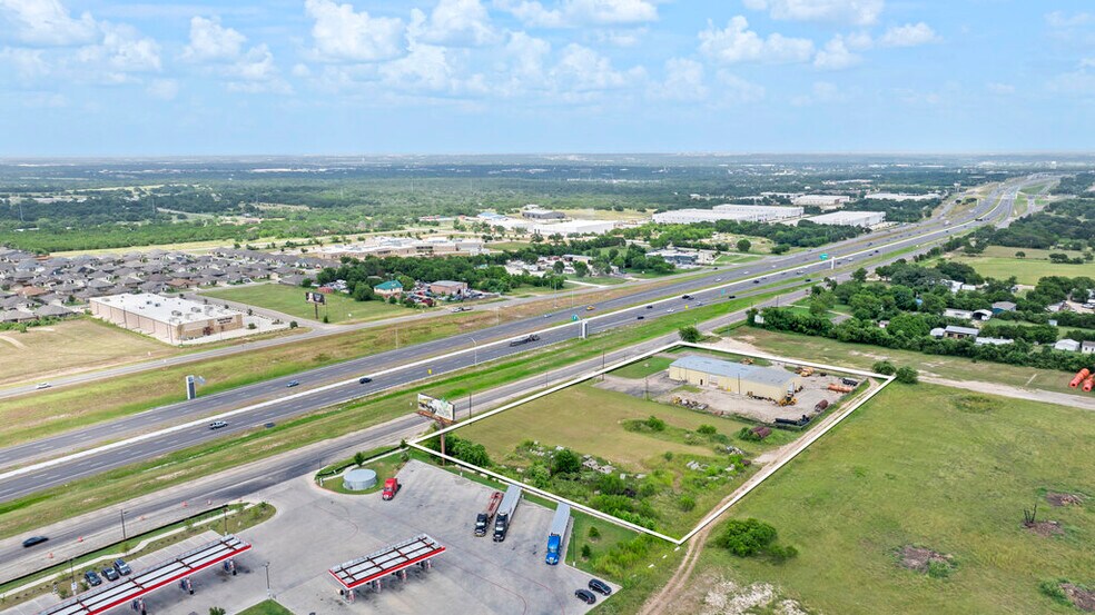 3275 W US Highway 190, Belton, TX for lease - Building Photo - Image 3 of 14