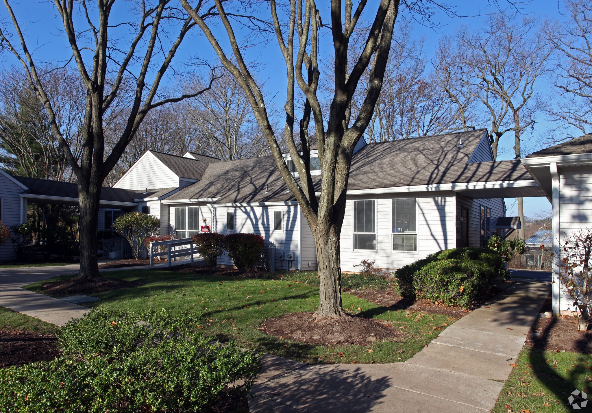 252 W Swamp Rd, Doylestown, PA for sale Primary Photo- Image 1 of 1