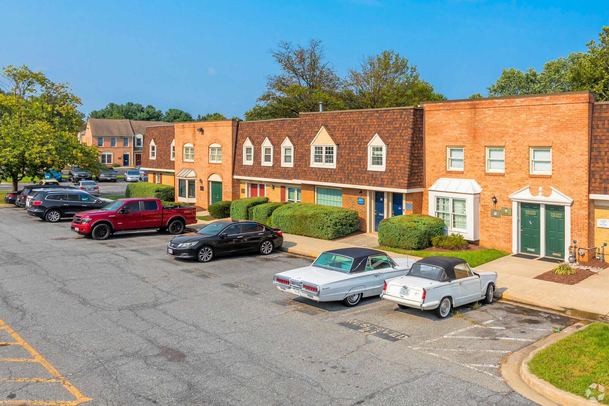 15701-15757 Crabbs Branch Way, Rockville, MD for lease Building Photo- Image 1 of 5