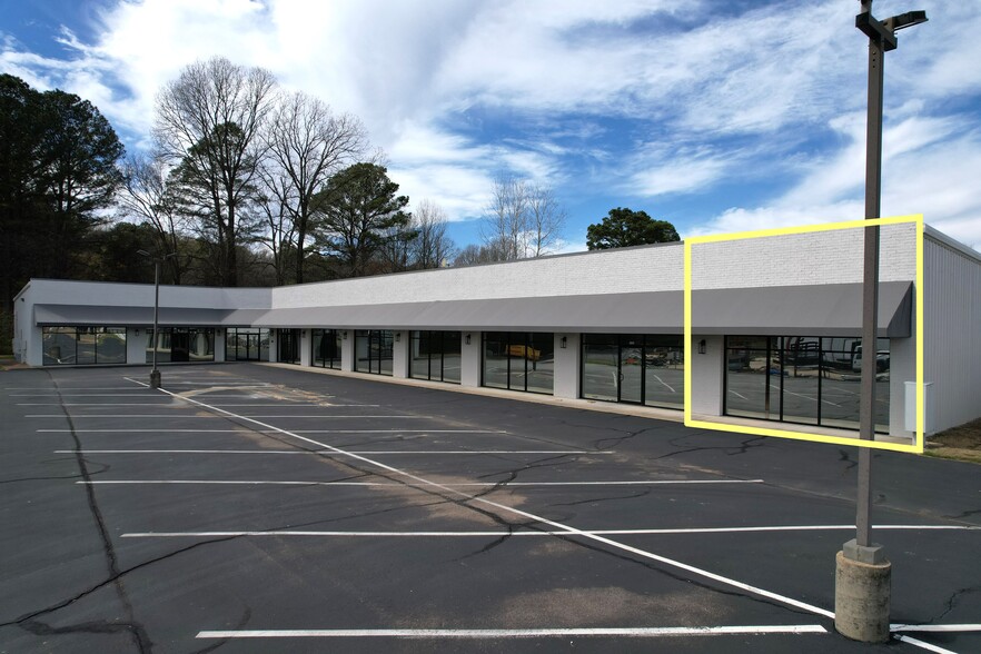 2653 West Oxford Loop, Oxford, MS for lease - Building Photo - Image 1 of 14