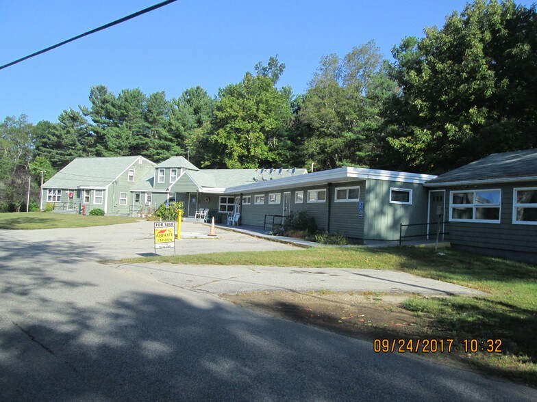 47 E Killingly Rd, Foster, RI 02825