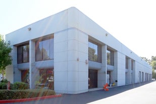 Digital Plaza - Warehouse