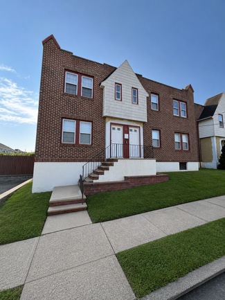 More details for 11 Mundy Ave, Staten Island, NY - Multifamily for Sale