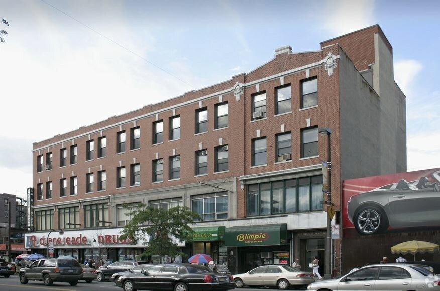 Corner of 125th Street & Eighth Avenue, in Harlem, New York City, NY