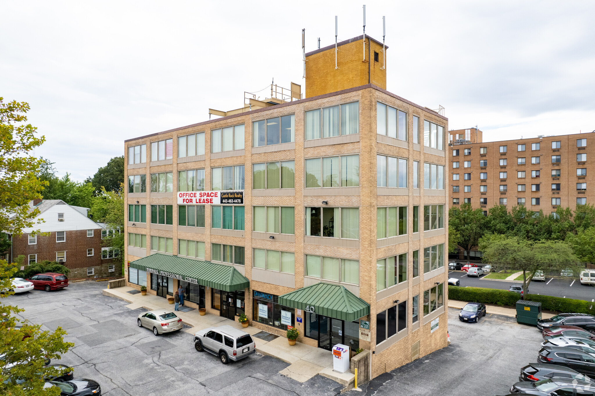 40 S Dundalk Ave, Baltimore, MD for lease Primary Photo- Image 1 of 7