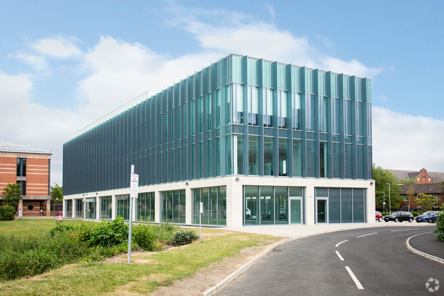 2 Centre Sq, Middlesbrough, Ts1 2qj - Office For Lease 