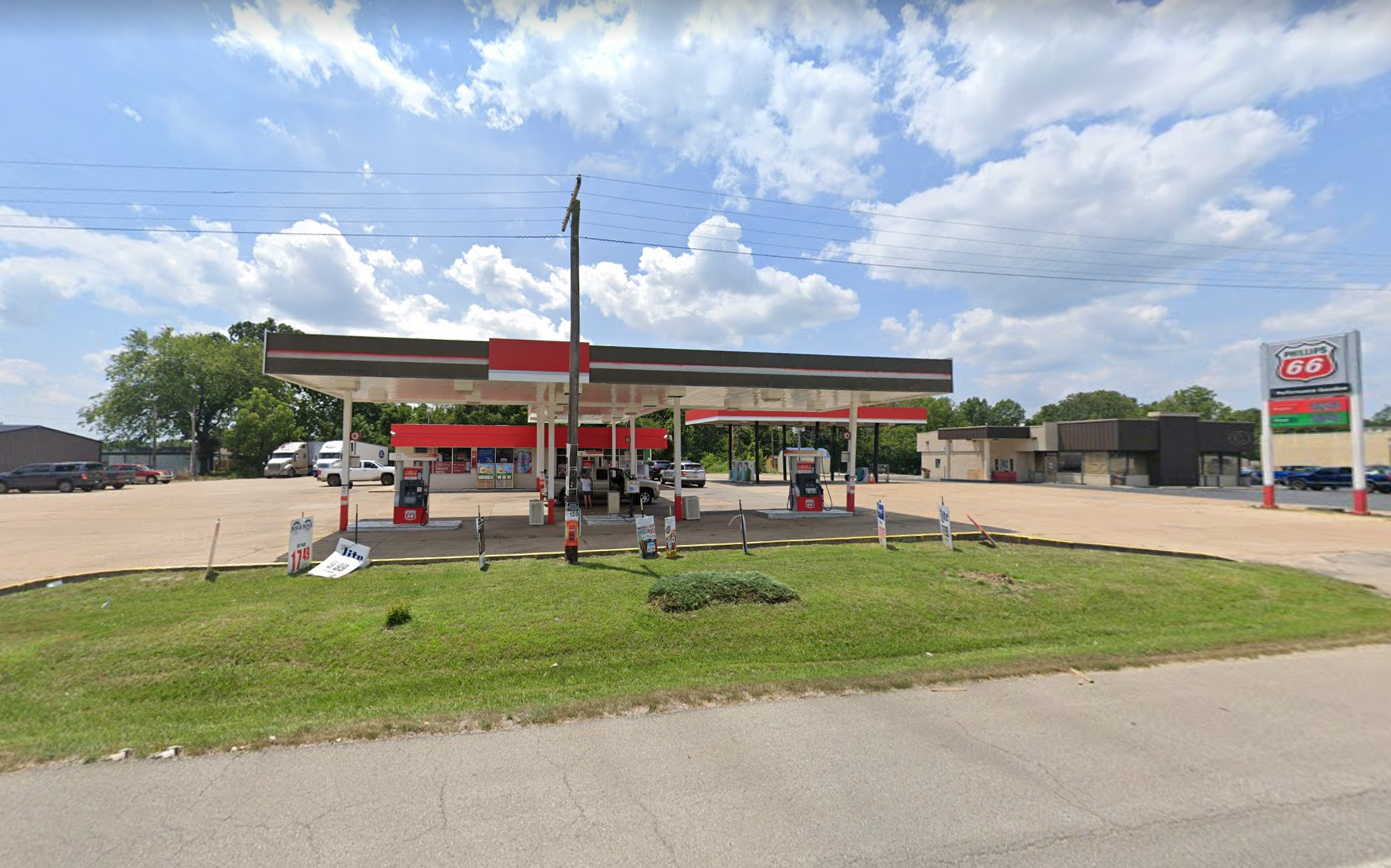 1671 S US Highway 63, West Plains, MO for sale Building Photo- Image 1 of 1