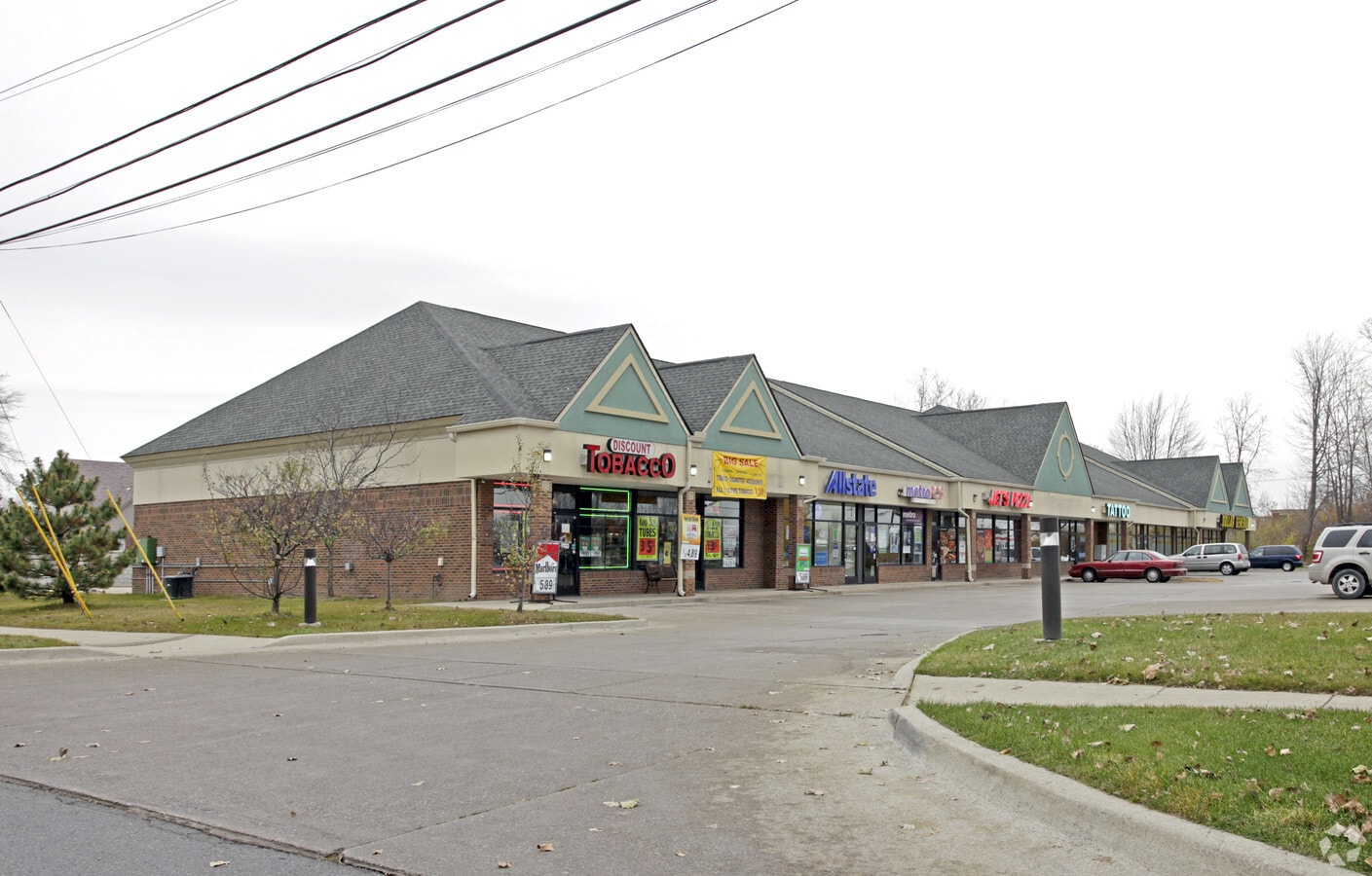 1908819176 Telegraph Rd, Brownstown, MI 48174