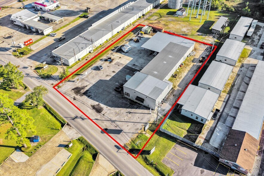 55 W Chance Rd, Lumberton, TX for lease - Primary Photo - Image 1 of 35