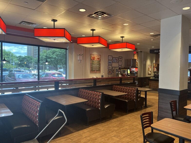 1346-1390 Pennsylvania Ave, Brooklyn, NY for lease - Interior Photo - Image 3 of 5