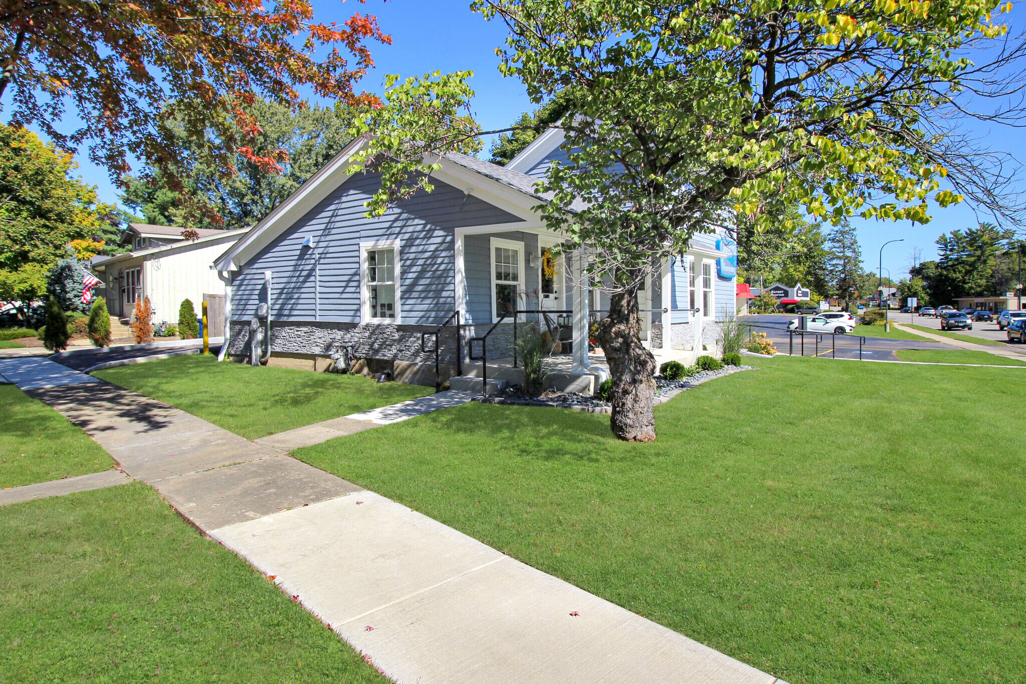 501 E State St, Geneva, IL 60134 Retail for Sale