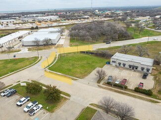 More details for 802 Office Park Cir, Lewisville, TX - Land for Sale