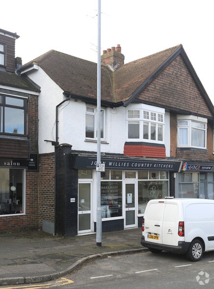 126 Carden Ave, Brighton for sale - Primary Photo - Image 1 of 1