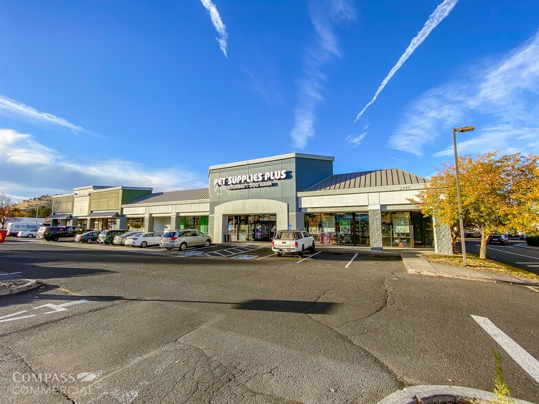 2600-2650 NE Highway 20, Bend, OR for lease - Building Photo - Image 2 of 24