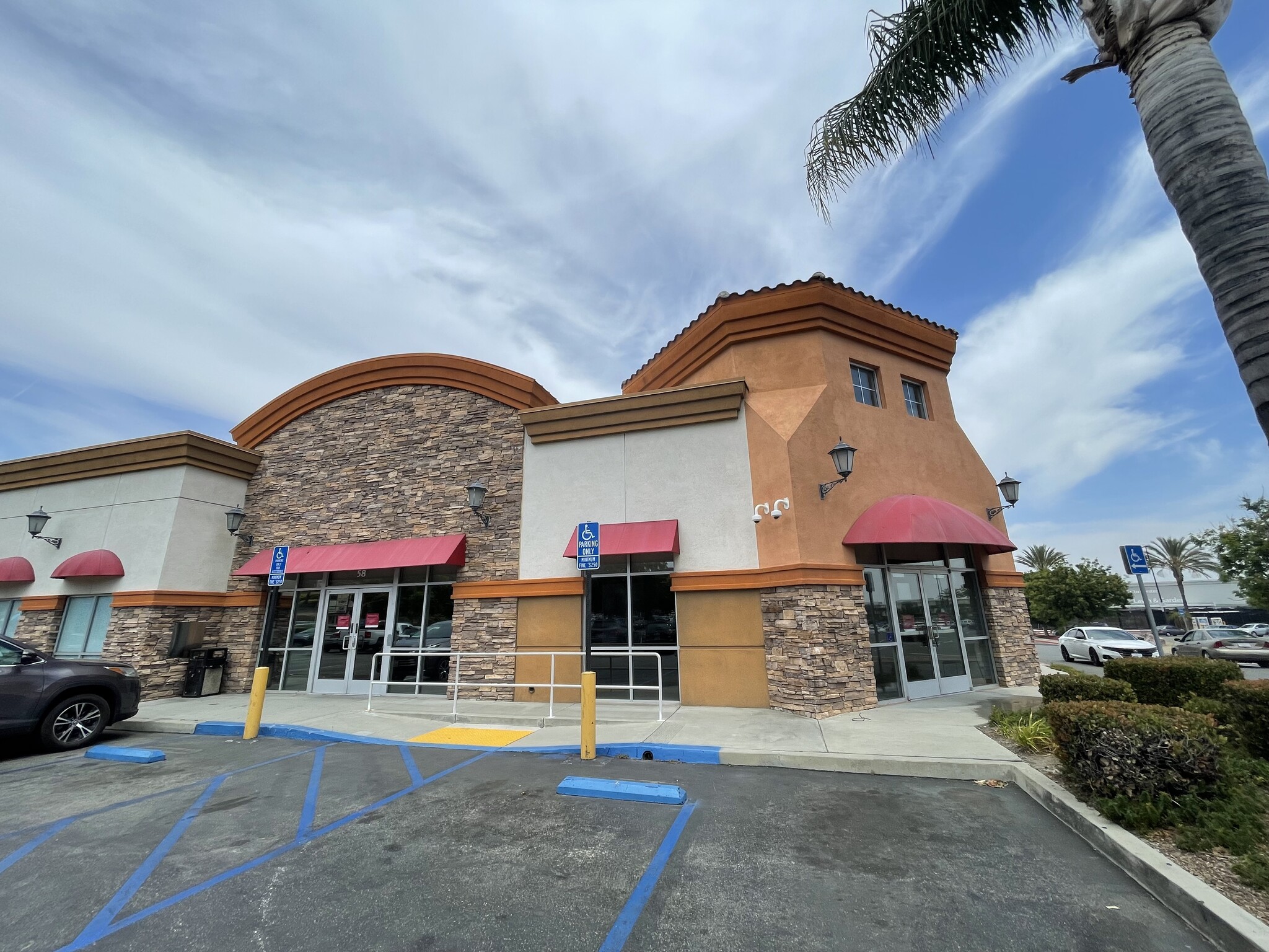 18-68 Rio Rancho Rd, Pomona, CA for lease Building Photo- Image 1 of 4
