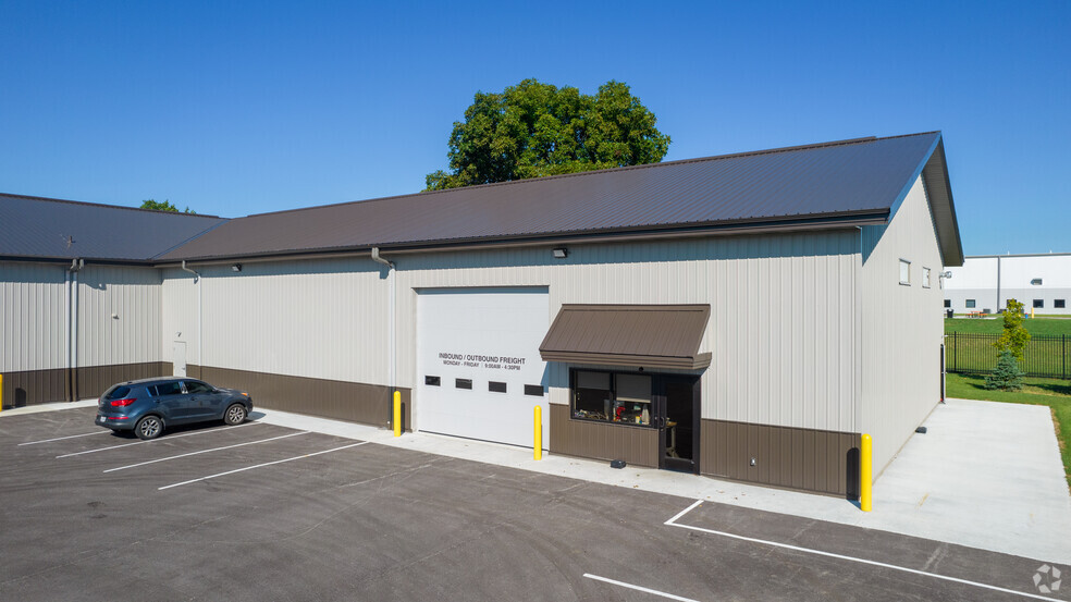 8435 Rausch Dr, Plain City, OH for lease - Building Photo - Image 3 of 9