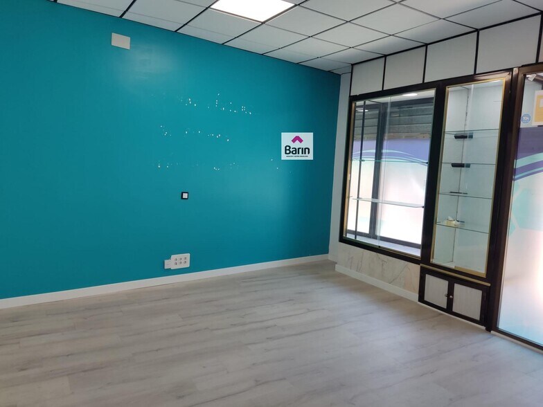 Retail in Córdoba, Córdoba for lease - Building Photo - Image 2 of 10