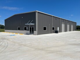 4025 Gulfstream Dr, Bryan TX - Warehouse