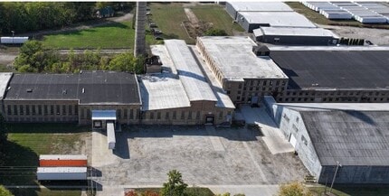 265 E Broadway St, Three Rivers, MI - AERIAL  map view