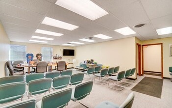 5125 N Dixie Dr, Dayton, OH for lease Interior Photo- Image 1 of 13