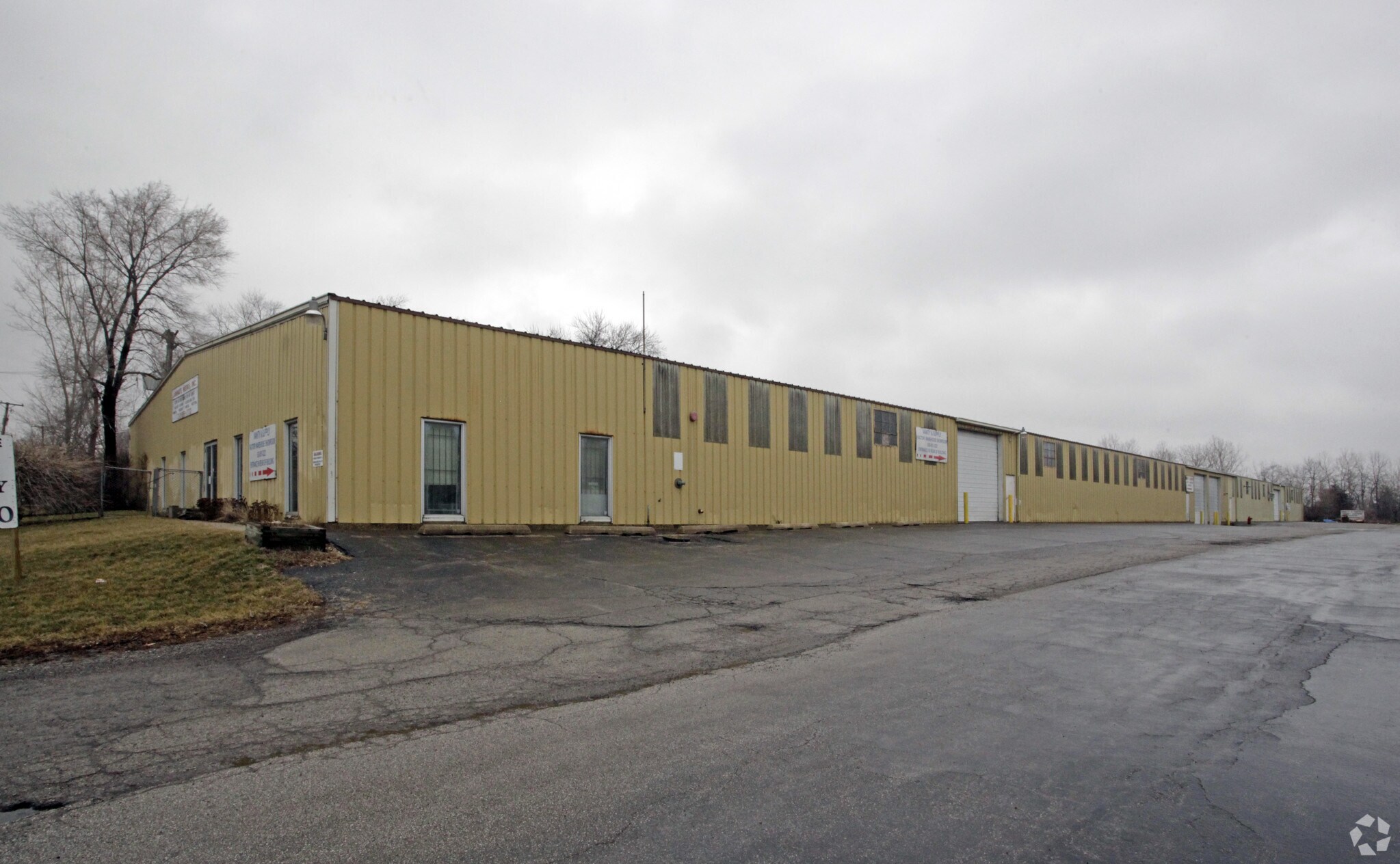 743 McClure Rd, Aurora, IL for sale Primary Photo- Image 1 of 1