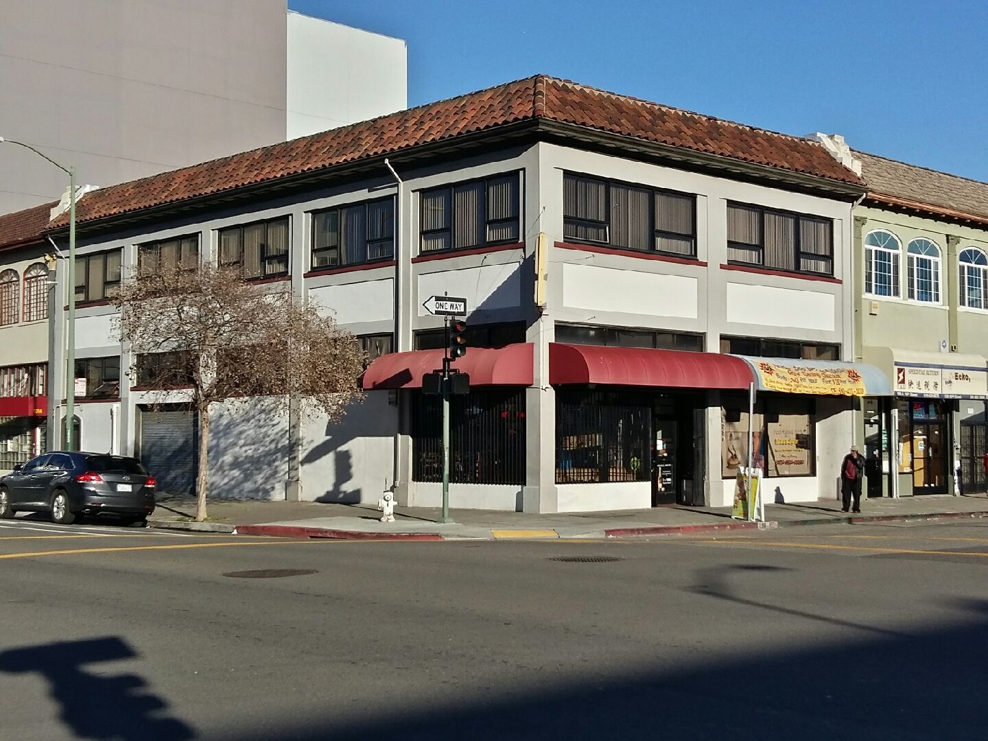 196-198 10th St, Oakland, CA for lease Building Photo- Image 1 of 9