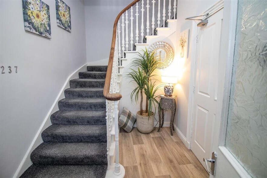 1 Teviotside, Hawick for sale - Building Photo - Image 3 of 72