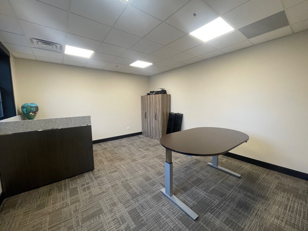 106 W Main St, West Dundee, IL for lease Building Photo- Image 1 of 9