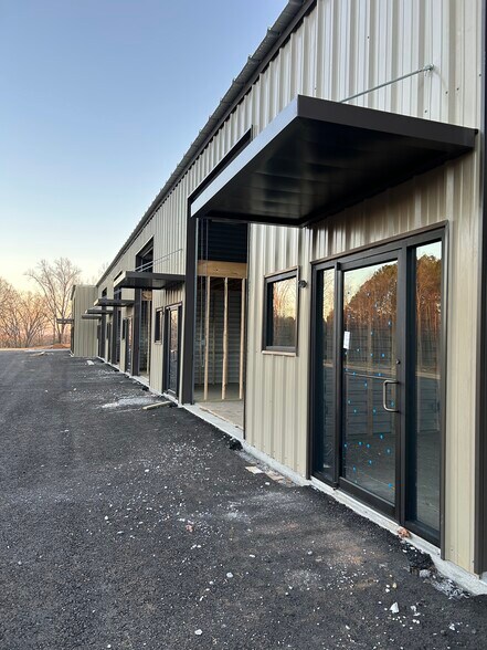 Auraria Rd (Parcel 048 100), Dahlonega, GA for lease - Building Photo - Image 1 of 3