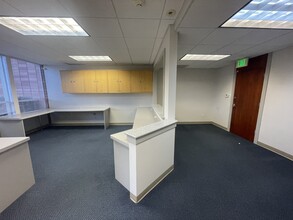 400 Evelyn Ave, Albany, CA for lease Interior Photo- Image 2 of 5