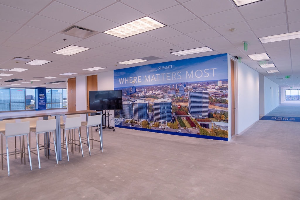 1001 Summit Blvd, Atlanta, GA for lease Interior Photo- Image 1 of 17
