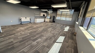 1776 Mentor Ave, Norwood, OH for lease Interior Photo- Image 2 of 2