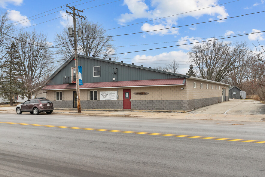 N5558 WI-76, Shiocton, WI for sale - Building Photo - Image 1 of 32