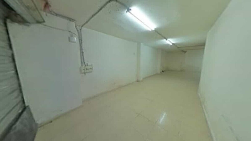 Retail in Baza for sale - Building Photo - Image 3 of 16