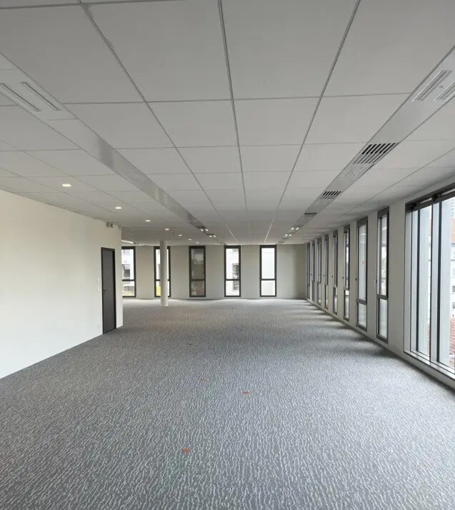 9 Rue Bonnet, Villeurbanne, RHO 69100 - Unit A 1.1 - - Interior Photo - Image 1 of 1