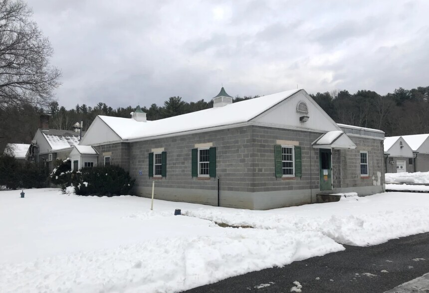 Industrial in Sheffield, MA for sale - Primary Photo - Image 1 of 1